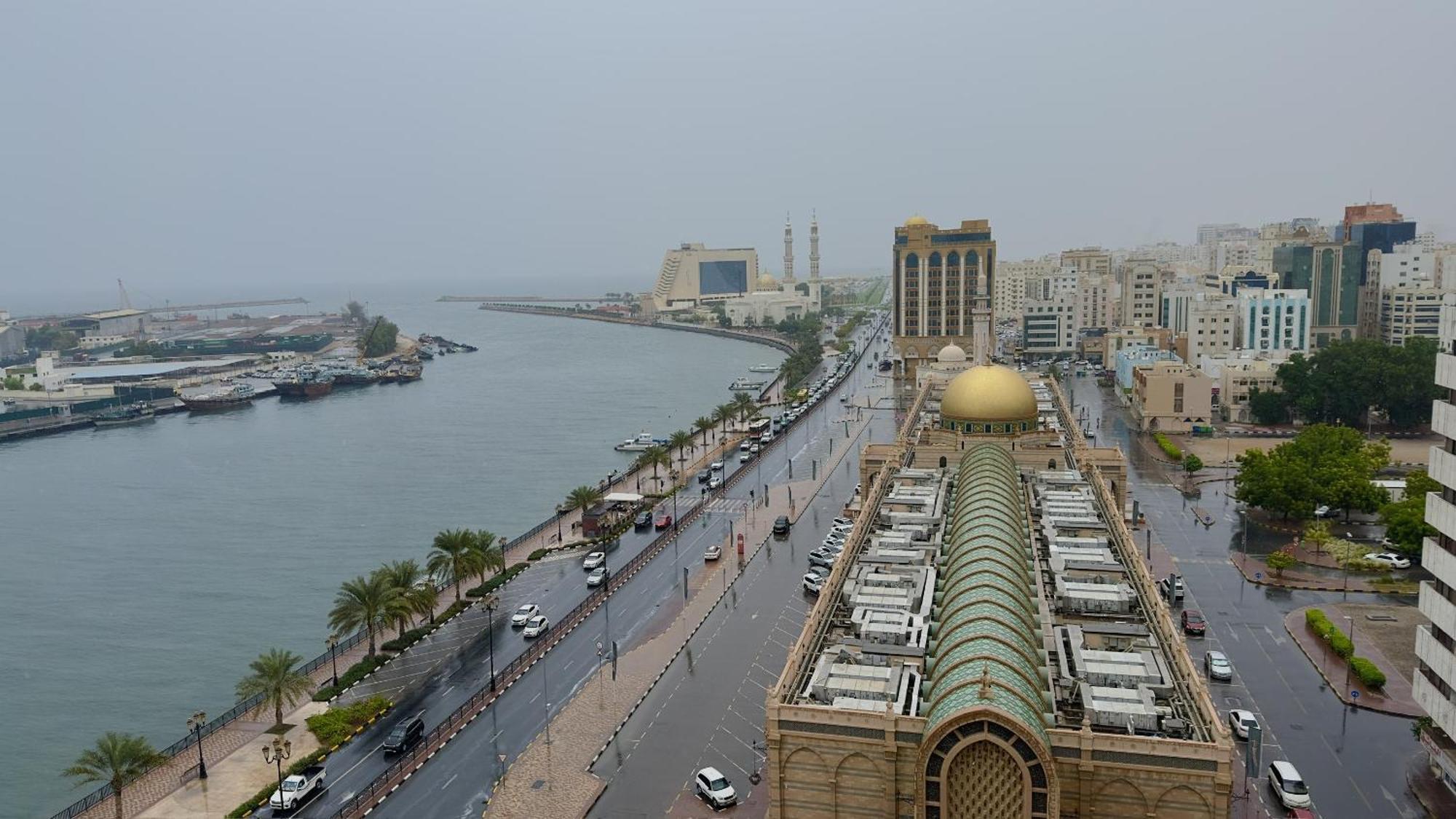 Al Jazeerah Hotel Sharjah Exterior photo