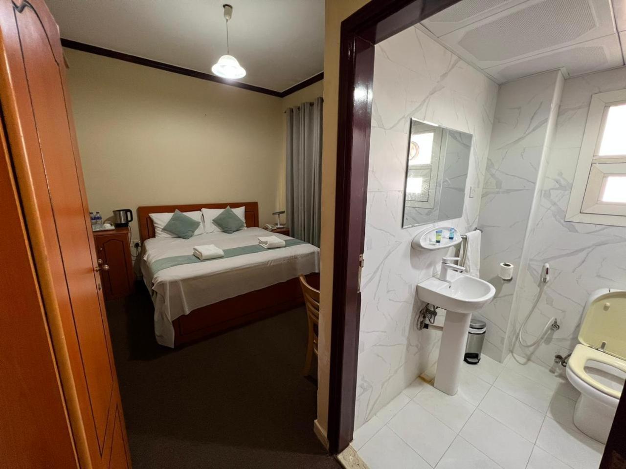 Al Jazeerah Hotel Sharjah Exterior photo