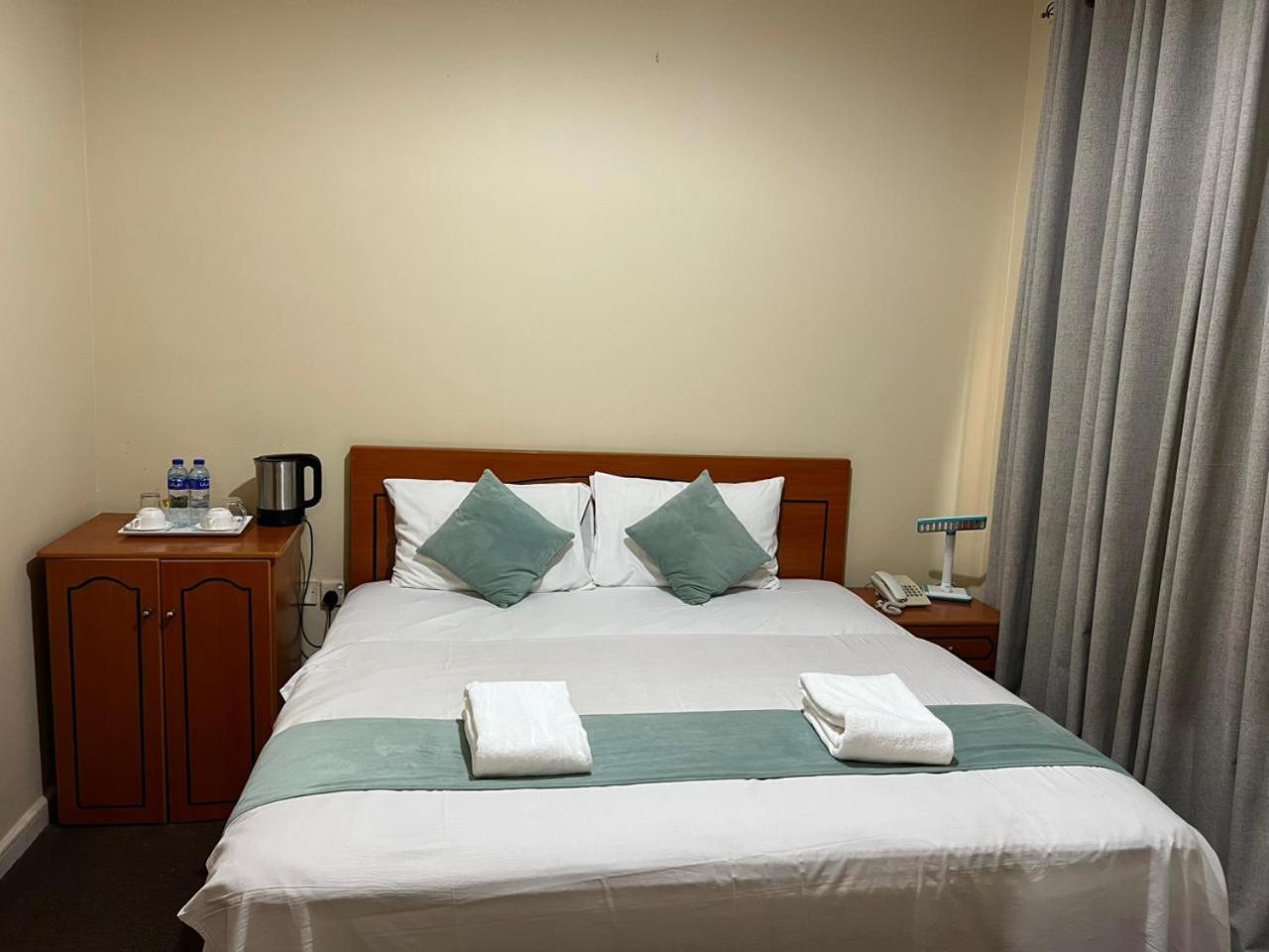 Al Jazeerah Hotel Sharjah Exterior photo